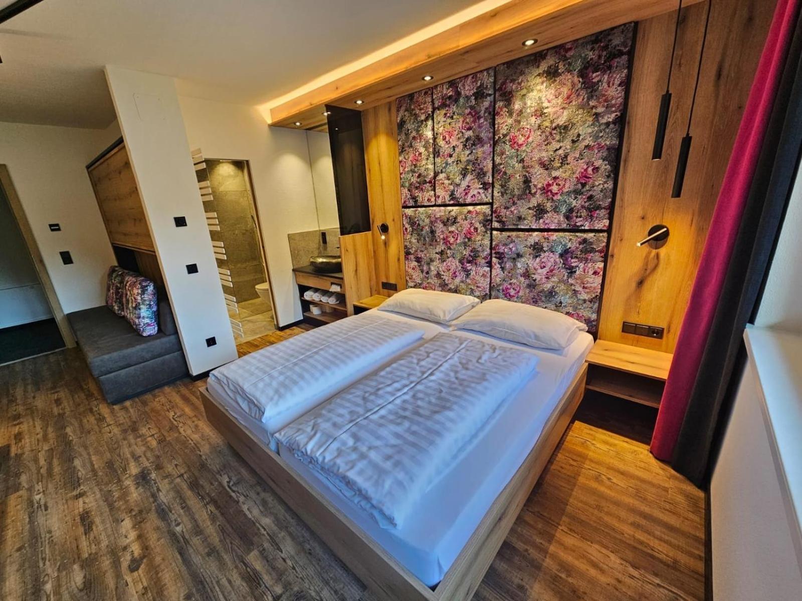 First Mountain Hotel Zillertal Aschau Im Zillertal Exterior photo