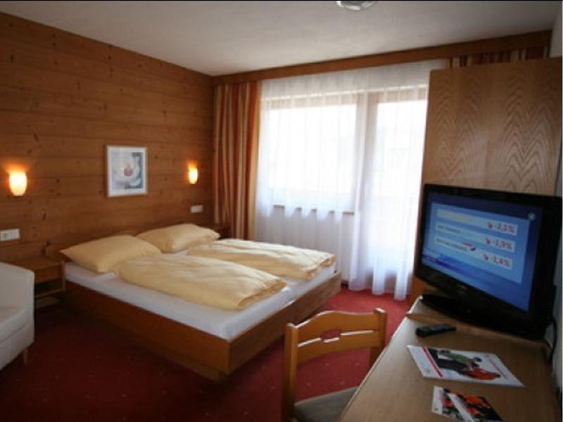 First Mountain Hotel Zillertal Aschau Im Zillertal Exterior photo