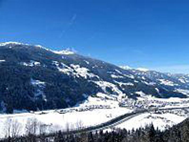 First Mountain Hotel Zillertal Aschau Im Zillertal Exterior photo